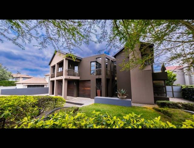 4 BEDROOM HOUSE FOR SALE IN IRENE FARM VILLAGES